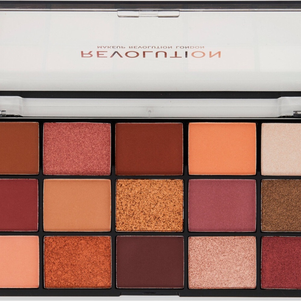 Makeup Revolution Eyeshadow Palette in Reloaded Seduction